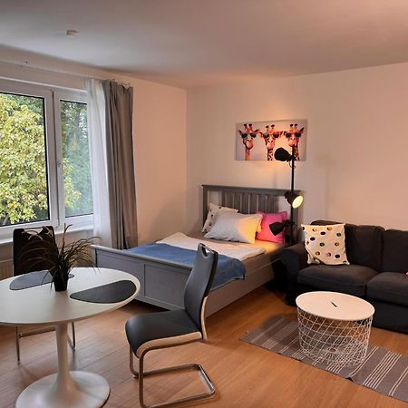 Fc-Apartmenthaus Falkensee Mit Grossem Garten Und Pkw Stellflaechen Kültér fotó