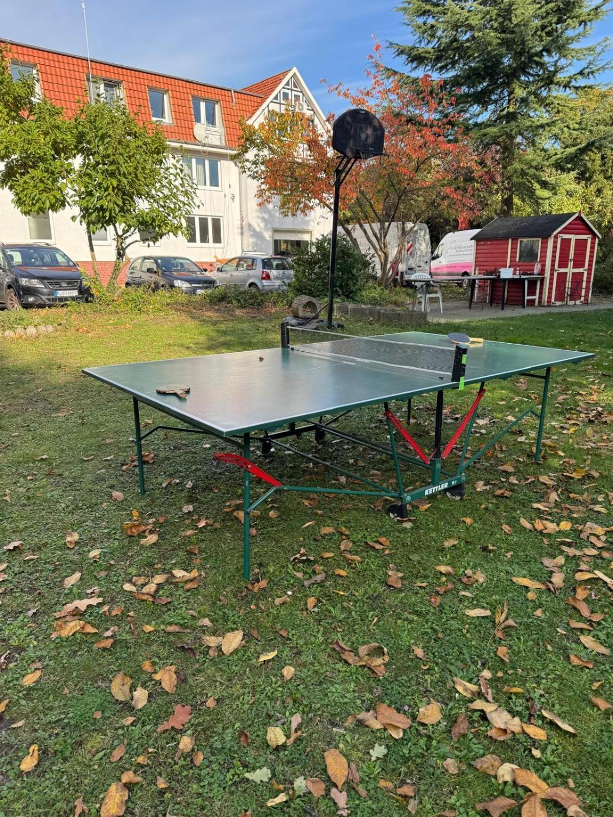 Fc-Apartmenthaus Falkensee Mit Grossem Garten Und Pkw Stellflaechen Kültér fotó